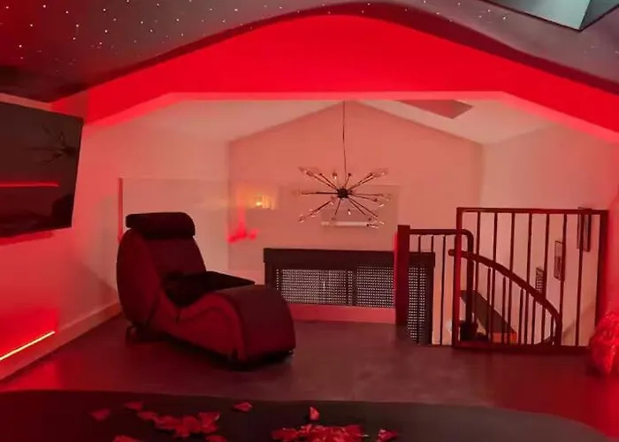 3 Uniques - 1 Avec Sauna Balnéo - Parking Privé Inclus